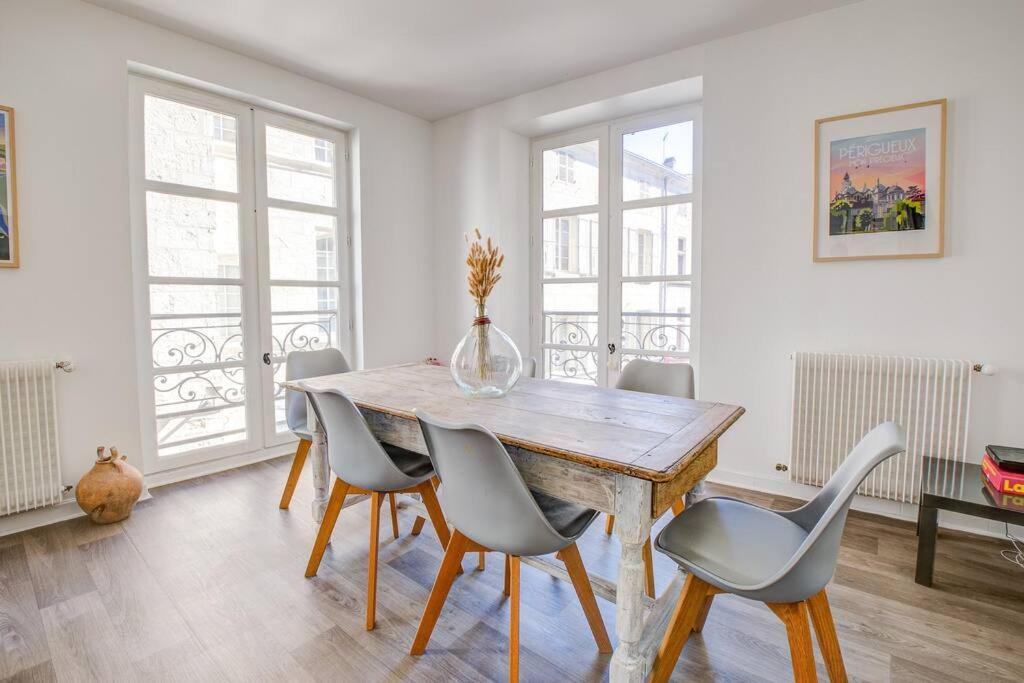 Apartmán Famille Au Coeur De Périgueux Exteriér fotografie