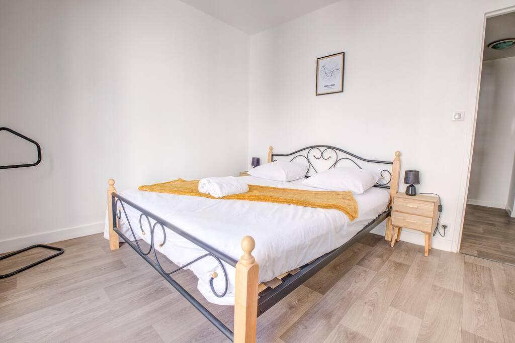 Apartmán Famille Au Coeur De Périgueux Exteriér fotografie
